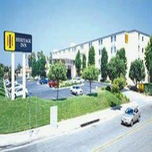 Days Inn & Suites By Wyndham Fullerton Dış mekan fotoğraf